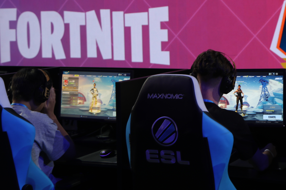 أبرز اللاعبين والبطولات في عالم Fortnite الإلكترونية